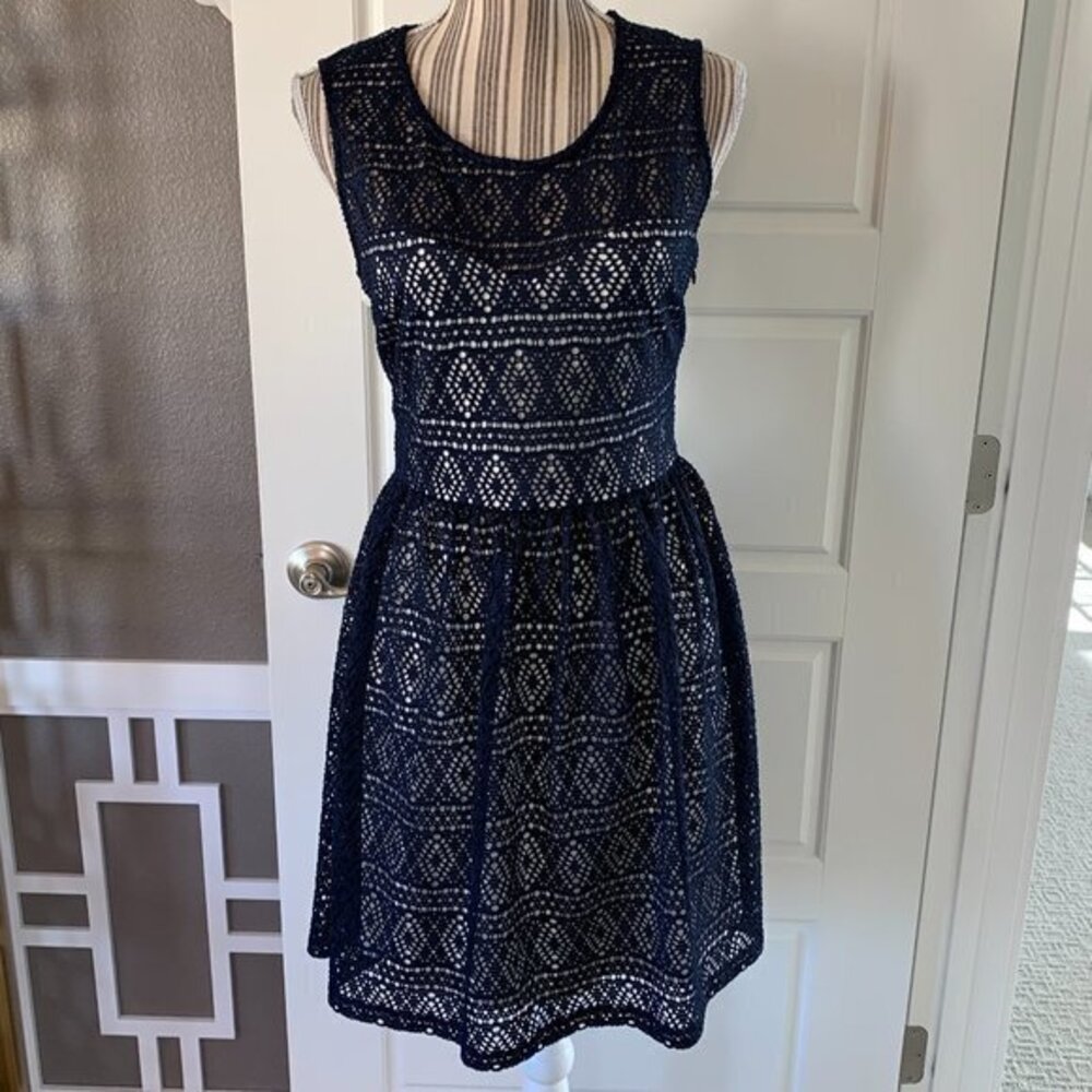 Guess Sleeveless Sheer Lace Overlay Dress